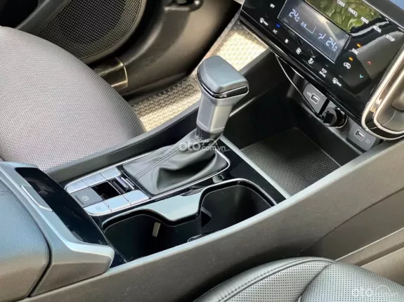 Hyundai Tucson 2.0 Tiêu chuẩn 2023 - Cực mới