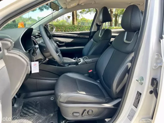 Hyundai Tucson 2.0 Tiêu chuẩn 2023 - Cực mới