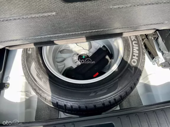 Hyundai Tucson 2.0 Tiêu chuẩn 2023 - Cực mới