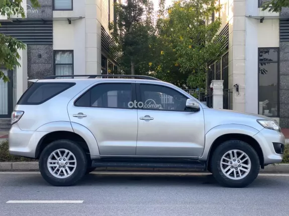 Toyota Fortuner 2.7V 2013 - Tư nhân biển Hà Nội. Xe đẹp chất