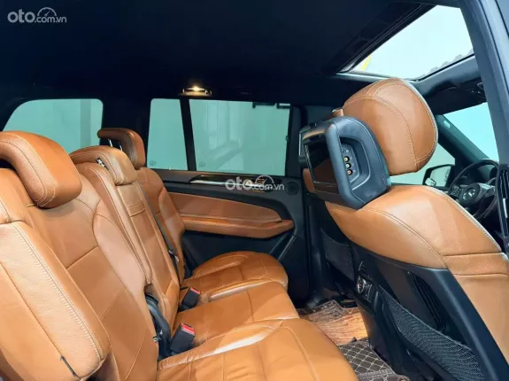 Mercedes-Benz GLS 450 4Matic 2017 - Ghế nâu sang trọng, bao check thoải mái