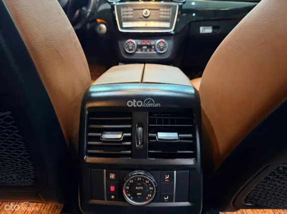 Mercedes-Benz GLS 450 4Matic 2017 - Ghế nâu sang trọng, bao check thoải mái