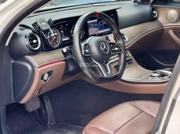 Mercedes-Benz E200 E200 2019 - Xe đẹp siêu lướt