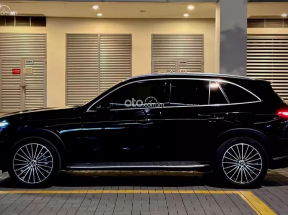 Mercedes-Benz GLC 300 4Matic 2023 - Xe sang trọng bậc nhất phân khúc 2023