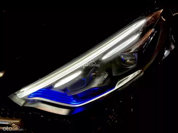 Mercedes-Benz GLC 300 4Matic 2023 - Xe sang trọng bậc nhất phân khúc 2023