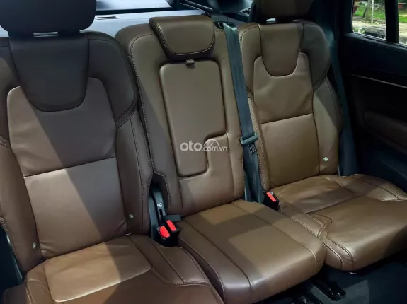 Volvo XC90 T8 Hybrid Recharge AWD 2022 - Siêu phẩm SUV lai điện mới nhất thị trường