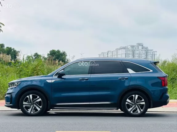 Kia Sorento Limited 2.2 AT 2022 - 1 xe duy nhất trên thị trường. Odo 5.000km