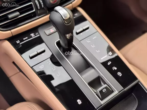 Porsche Macan 2.0 2022 - 1 chủ, xe đẹp xuất sắc, option 800 triệu