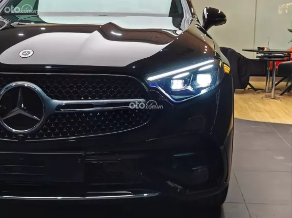 Mercedes-Benz GLC 300 4Matic 2023 - 1 chủ siêu lướt