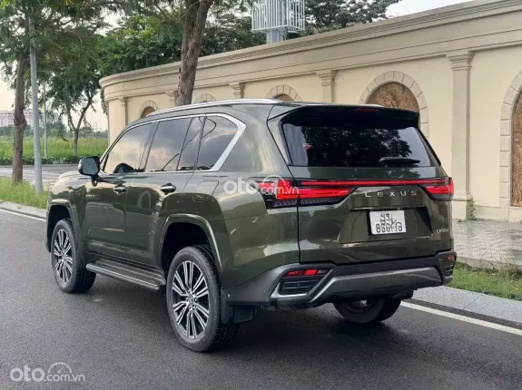 Lexus LX 600 Urban 2024 - Xe bản 7 ghế, bảo dưỡng đầy đủ