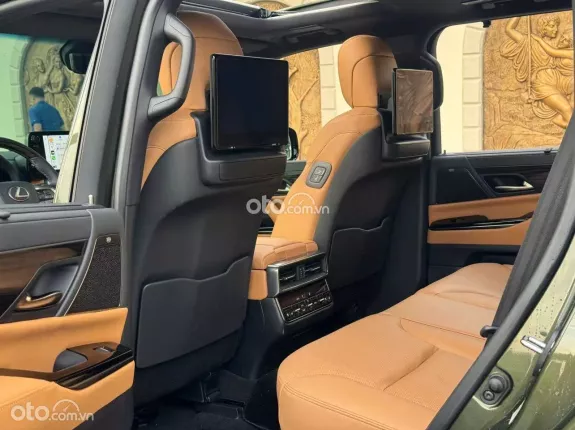 Lexus LX 600 Urban 2024 - Xe bản 7 ghế, bảo dưỡng đầy đủ