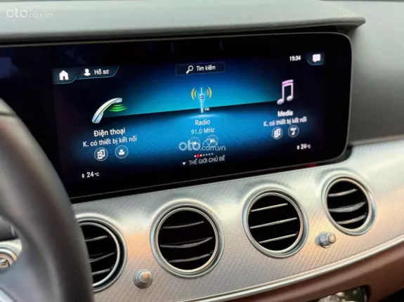 Mercedes-Benz E180 V1 2022 - Xe chủ ít giữ, chất xe vẫn còn đẹp