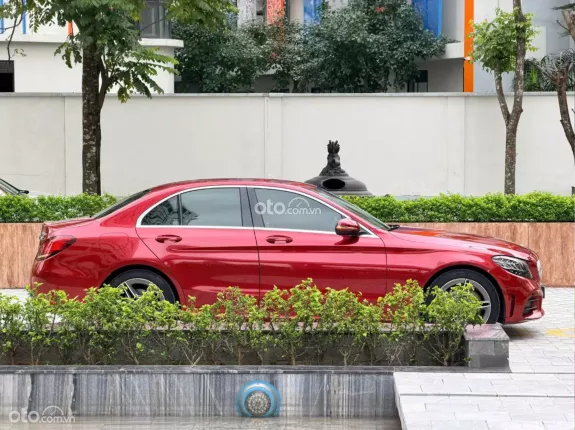 Mercedes-Benz C180 AMG 2021 - Nước sơn còn đẹp, bao check chất lượng xe