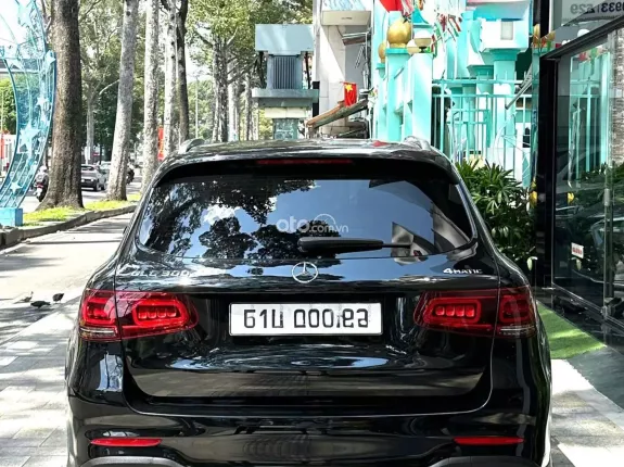 Mercedes-Benz GLC 300 4Matic 2021 - Siêu lướt, odo cam kết ko tua, bao check