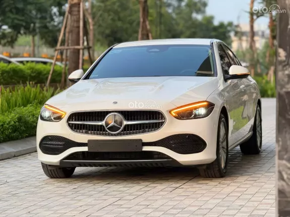 Mercedes-Benz C200 Avantgarde 2023 - Chất xe còn đẹp, bao check thoải mái