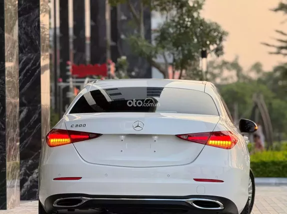 Mercedes-Benz C200 Avantgarde 2023 - Chất xe còn đẹp, bao check thoải mái
