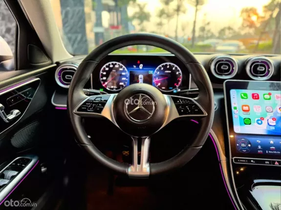 Mercedes-Benz C200 Avantgarde 2023 - Chất xe còn đẹp, bao check thoải mái