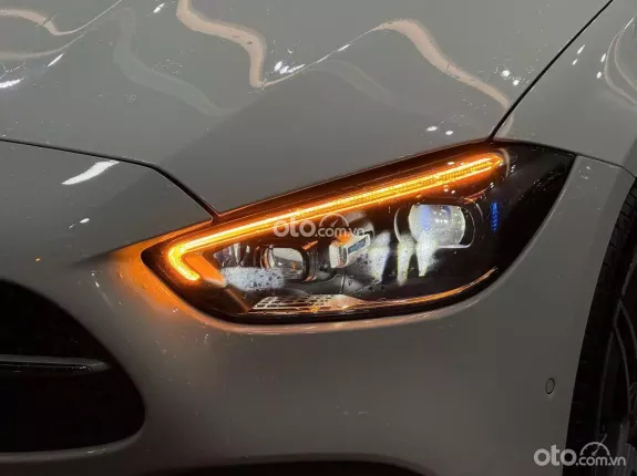 Mercedes-Benz C300 AMG 2022 - Xe 1 chủ mua mới từ đầu, bảo dưỡng full lịch sử chính hãng
