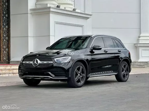 Mercedes-Benz GLC 300 4Matic V1 2021 - Xe full bảo dưỡng chính hãng