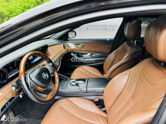 Mercedes-Benz S400 3.0 V6 2015 - Xe đã up full lên body Maybach S450 siêu đẹp