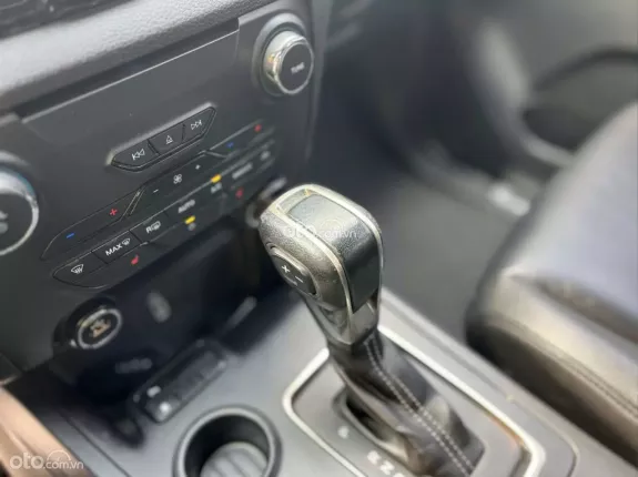 Ford Everest 2021 - Giá rẻ cần bán gấp