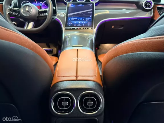 Mercedes-Benz GLC 300 4Matic 2023 - Xe 1 chủ mua mới full lịch sử bảo dưỡng