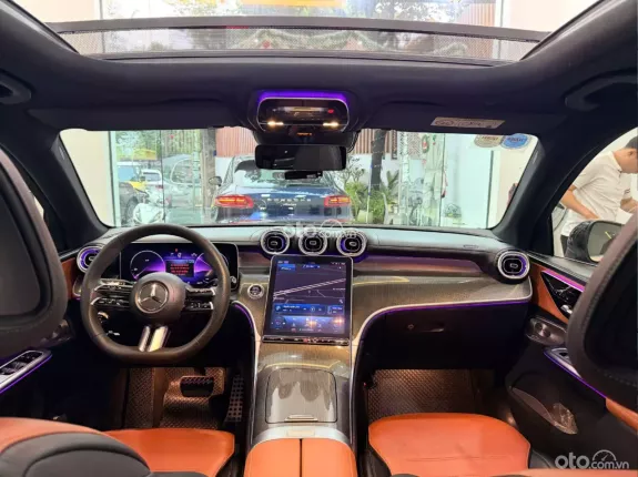 Mercedes-Benz GLC 300 4Matic 2023 - Xe 1 chủ mua mới full lịch sử bảo dưỡng