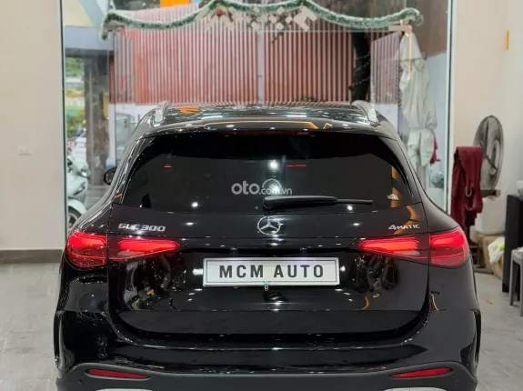 Mercedes-Benz GLC 300 4Matic 2023 - Xe 1 chủ mua mới full lịch sử bảo dưỡng
