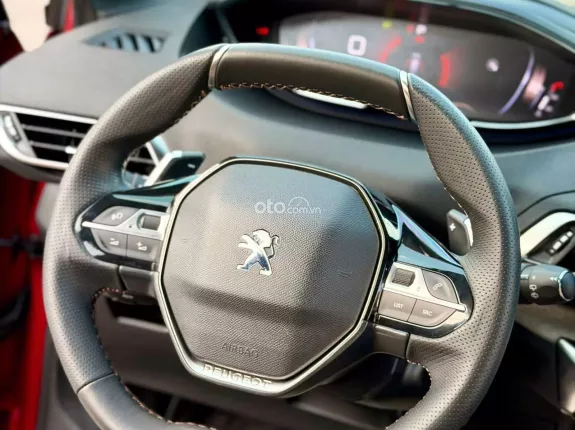 Peugeot 5008 GT 2022 - Một chủ từ mới chuẩn km đi