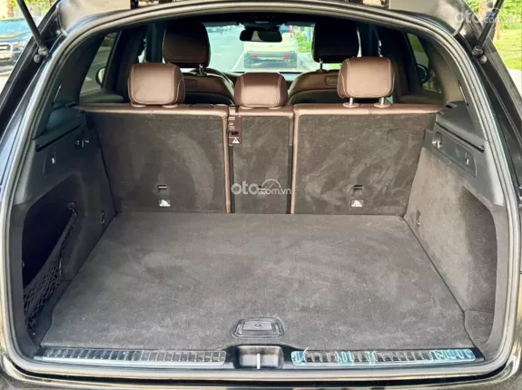 Mercedes-Benz GLC 250 4Matic 2017 - GLC 250 4Matic 2017 chạy 7 vạn siêu đẹp