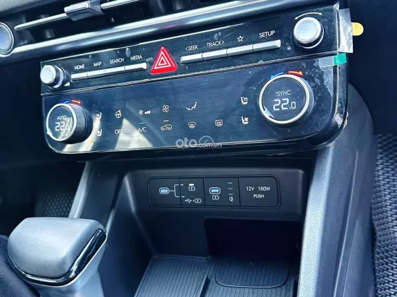 Hyundai Tucson 2.0 Đặc biệt 2025 - Phiên bản 2.0 ATH đầy đủ tiện nghi