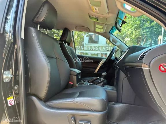Toyota Land Cruiser Prado VX 2019 - Xe của các chủ tịch