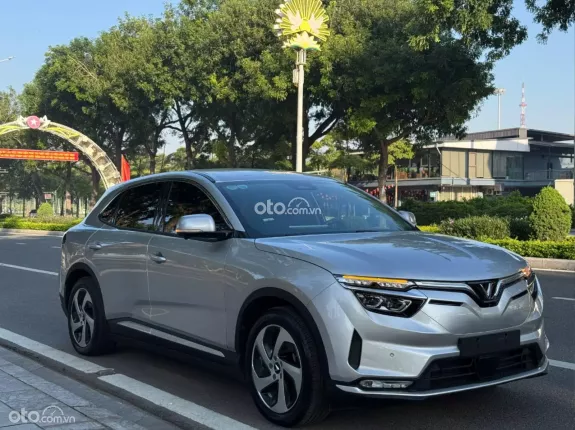 VinFast VF8 2023 - Giá chỉ 695 triệu