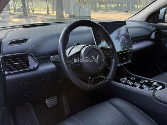 VinFast VF8 2023 - Giá chỉ 695 triệu