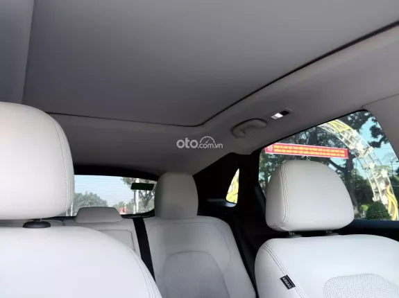 VinFast VF8 Plus 2023 - Giá rẻ cần bán gấp