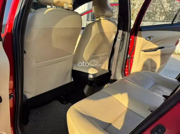 Toyota Yaris 1.5G 2018 - Nhập Thái màu đỏ đón Tết cực xinh