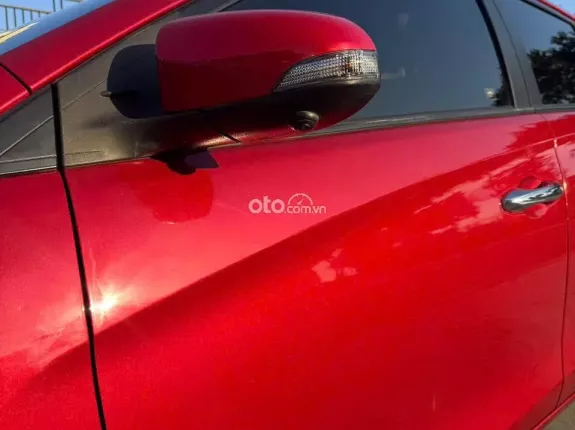 Toyota Yaris 1.5G 2018 - Nhập Thái màu đỏ đón Tết cực xinh