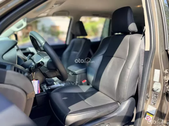 Toyota Land Cruiser Prado VX 2016 - Xe của chủ tịch