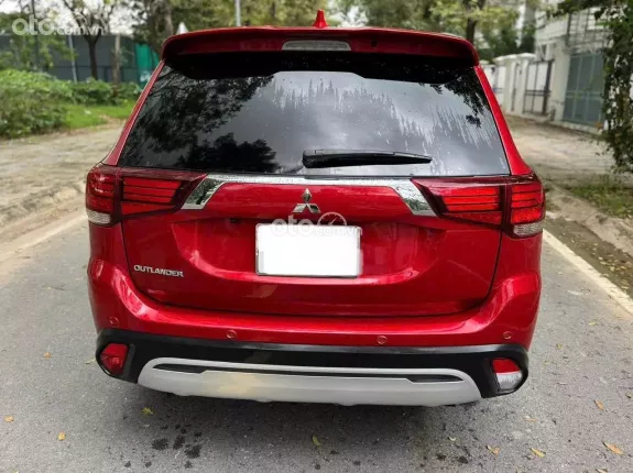 Mitsubishi Outlander 2.0 CVT Premium 2021 - Xe gia đình 7 chỗ siêu lành