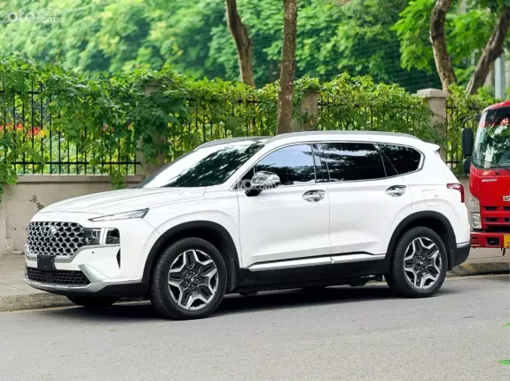 Hyundai Santa Fe 2.2 Dầu Cao cấp 2022 - Xe hot dòng Hyundai