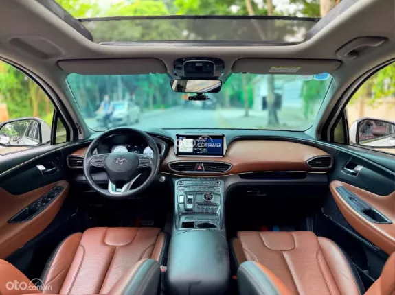 Hyundai Santa Fe 2.2 Dầu Cao cấp 2022 - Xe hot dòng Hyundai