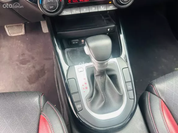 Kia Cerato 2.0 AT Premium 2020 - New hàng mới về trào bán ngay