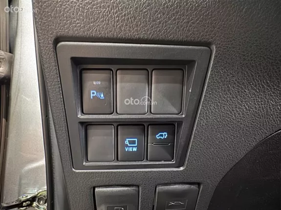 Toyota Fortuner 2.7 V 4X2 AT 2022 - Model 2023 cực đẹp