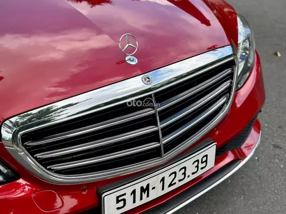 Mercedes-Benz C200 Exclusive 2022 - Lướt đẹp nhất thị trường chuyển nhượng