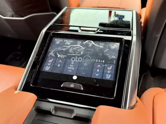 Lexus LX 600 VIP 2025 - Bản 4 ghế vip sẵn xe giao ngay