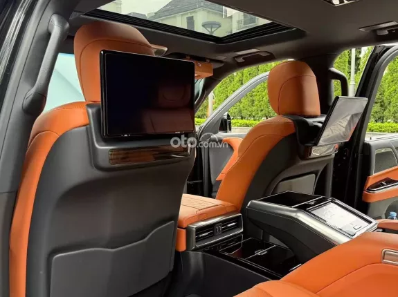 Lexus LX 600 VIP 2025 - Bản 4 ghế vip sẵn xe giao ngay