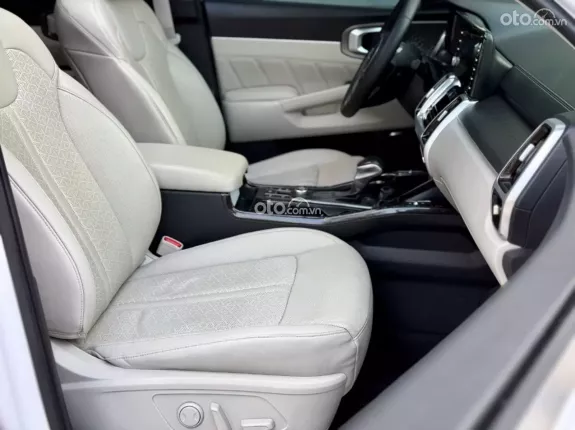Kia Sorento 2021 - Siganature êm ái nhiều công nghệ
