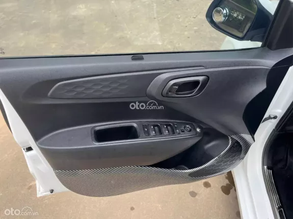 Hyundai Grand i10 Hatchback 1.2 MT Base 2022 - Hatback chất lượng, khung vỏ cứng cáp, xe Zin 100%