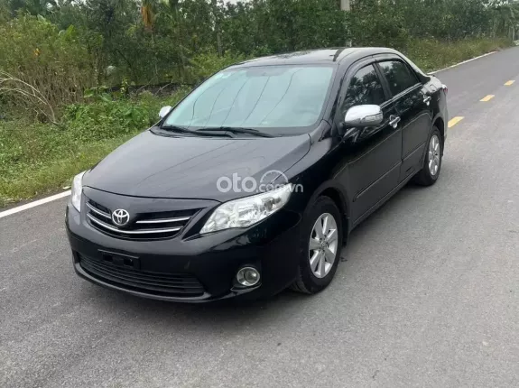 Toyota Corolla Altis 1.8 G 2011 - Phom mới. Xe chất, máy số keo chỉ zin. Nội ngoại thất đẹp. Mọi chức năng hoạt động