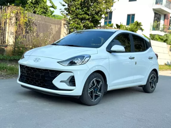 Hyundai Grand i10 Hatchback 1.2 AT 2024 - Thiếu mỗi cái hộp